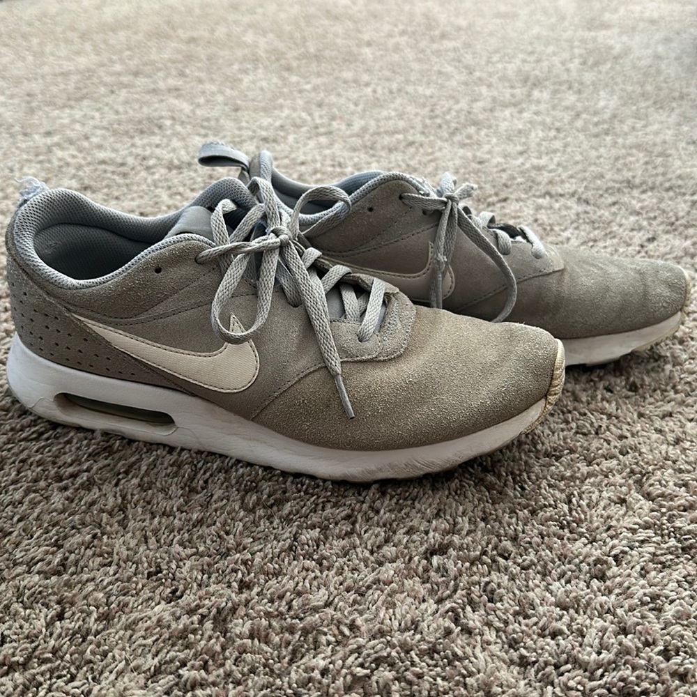 Nike air